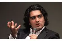 تصویری از پیانیست معروف ایرانی در حال درست کردن بندری