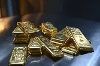 قیمت انس جهانی طلا، نقره و نفت امروز سه شنبه 5 آبان 1405