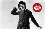 عکس؛ سفر در زمان؛ چهره «چارلی چاپلین» در 68 سالگی؛ سال 1335