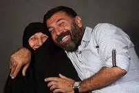 عکس| سفر زمان؛ «علی انصاریان» در پاریس و در کنار برج ایفل؛ سال 1396