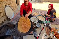 ببینید؛ غذای روستایی در ایران؛ نحوه درست کردن کره، دوغ و نان سنتی