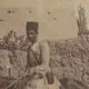 عکس| سفر زمان؛ مردان روستایی با اسب در کنار یک «کبوترخانه»؛ دوران قاجار