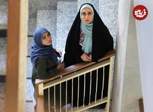 عکس| سفر در زمان؛ «مرضیه توفیقی مقدم» در اتاق گریم سریال بچه مهندس 4؛ سال 1400
