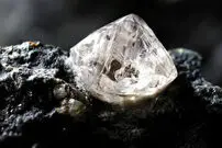 (عکس) ارزشمندترین سنگ کره زمین از کجا می‌آید؟