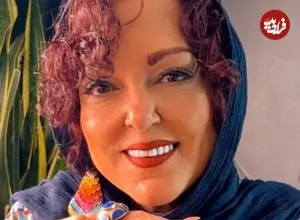 عکس| سفر زمان؛ تیپ و چهرۀ «پرستو گلستانی» 11 سال قبل روی صحنۀ تئاتر