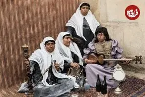 تصاویر| سفر به دوران قاجار؛ از «عکس یادگاری خواجه و خاصه‌تراش» تا «خرسواری در چهارباغ»