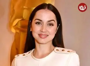 عکس| سفر در زمان؛ «آنا د آرماس» در هفته مد پاریس در موزه لوور؛ سال 1400