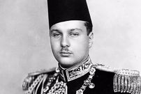 عکس؛ سفر در زمان؛ ملک فاروق اول مصر همراه با پسرش، ولیعهد احمد فؤاد دوم