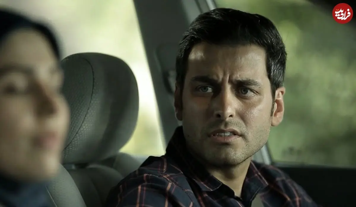 عکس| سفر در زمان؛ «محمدعلی» (سریال آنام) در حال نشانه گیری با اسحله تک تیرانداز؛ سال 1400