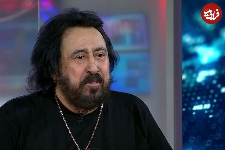 عکس؛ سفر در زمان؛ «شهرام شب پره و گروه اش در حال اجرا در تهران»؛ سال 55
