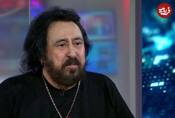عکس؛ سفر در زمان؛ «شهرام شب پره و گروه اش در حال اجرا در تهران»؛ سال 55