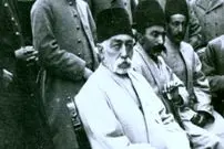 عکس| سفر زمان؛ عکس دسته‌جمعی درباریان در خانۀ «مخبرالدوله»؛ 132 سال قبل