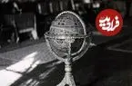 عکس| سفر زمان؛ عکس یادگاری ناصرالدین شاه و کرۀ جواهرنشان در تالار برلیان