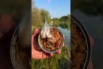 (ویدئو) ترفند ساخت یک اجاق گاز مسافرتی با یک شمع و یک قوطی کنسرو