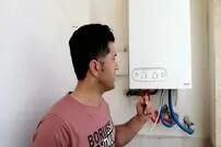 (ویدئو) ترفندی برای حل مشکل پکیج و گرم نشدن آب که تعمیرکارها دوست ندارند، بدانید