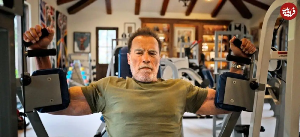 عکس| سفر در زمان؛ «آرنولد» در پشت صحنه فیلم کونان بربر؛ سال 1360