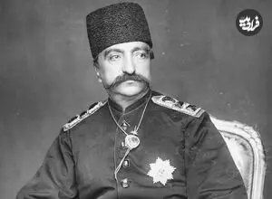 عکس| سفر زمان؛ «دوستعلی خان، نوه ناصرالدین شاه» هنگام صید ماهی قزل‌آلا در دشت لار