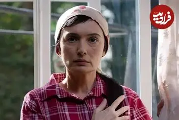 عکس| سفر زمان؛ چهرۀ «آتنه فقیه نصیری» 33 ساله در «سفر به فردا»؛ سال 80