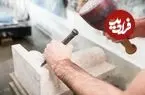 عکس| سفر زمان؛ یک سنگ تراشی در کنار حرم حضرت عبدالعظیم شهرری در اواخر دوره قاجار