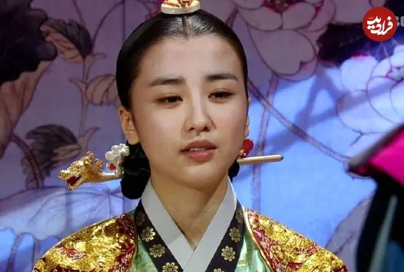 عکس| سفر زمان؛ «ملکه اینهیون» سریال دونگ‌یی در لباس مدرسه و در 6 سالگی؛ سال 1372