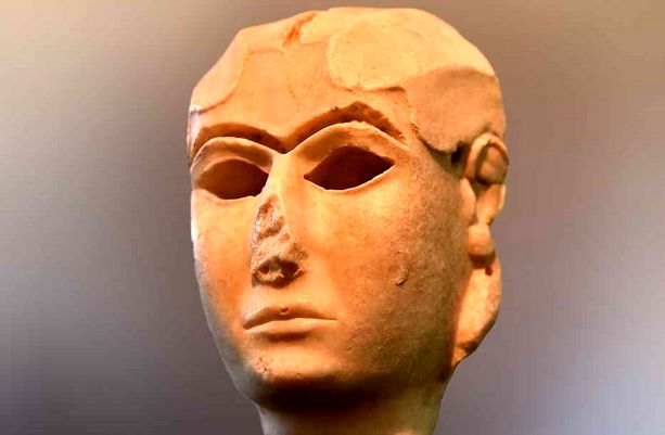 (تصاویر) زنی که سنگ‌ مرمر او را نامیرا کرد: اوروک، نخستین بازنمایی درست از چهره انسان؟