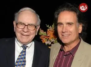 او تا ۲۰ سالگی نمی‌دانست پدرش یکی از ثروتمندترین افراد کل دنیا است