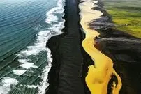 (عکس) مرز رنگیِ طبیعی و بسیار دیدنی در ایسلند 