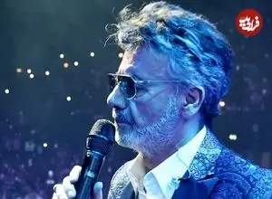 عکس| سفر در زمان؛ «معین» در حال اجرا کردن بدون عینک و در جوانی؛ دهه 50