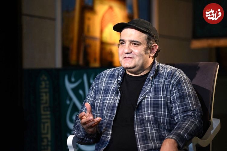 ببینید؛ آواز ترکیِ سوزناک میرطاهر مظلومی برای پدرش اشکمان را درآورد