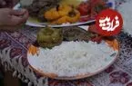 ببینید| غذای روستایی در ایران؛ پخت دلمه با فلفل دلمه ای های رنگی و تهیه مربای سیب