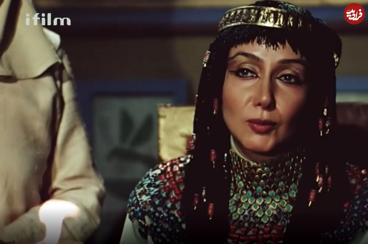 عکس| سفر در زمان؛ «زلیخا» سریال یوسف پیامبر در کنار رهبر دینی بودائیان؛ سال 1390