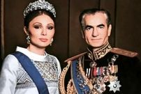سفر در زمان؛ یادداشت‌های علم، دوشنبه ۸ خرداد ۱۳۵۱: شاه از اینکه فرح به تنهایی به چین دعوت شده، راضی نیست؛ فرمودند چه معنی دارد؟