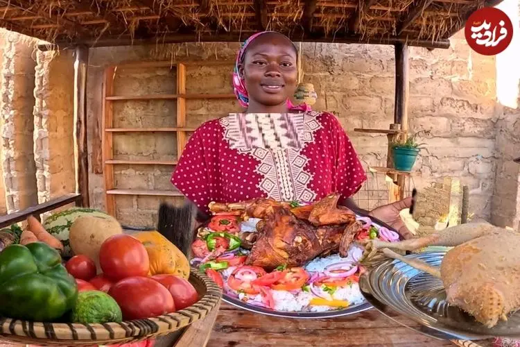 ببینید| غذای روستایی در کنیا؛ پخت چلو مرغ به روش یک آشپز روستایی