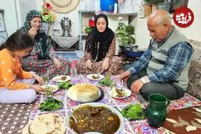 ببینید| غذای روستایی در ایران؛ پخت قورمه سبزی سنتی در روستایی کوهستانی