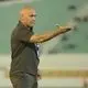 عکس| موتورسواری علیرضا منصوریان در زمین چمن سوژه شد 