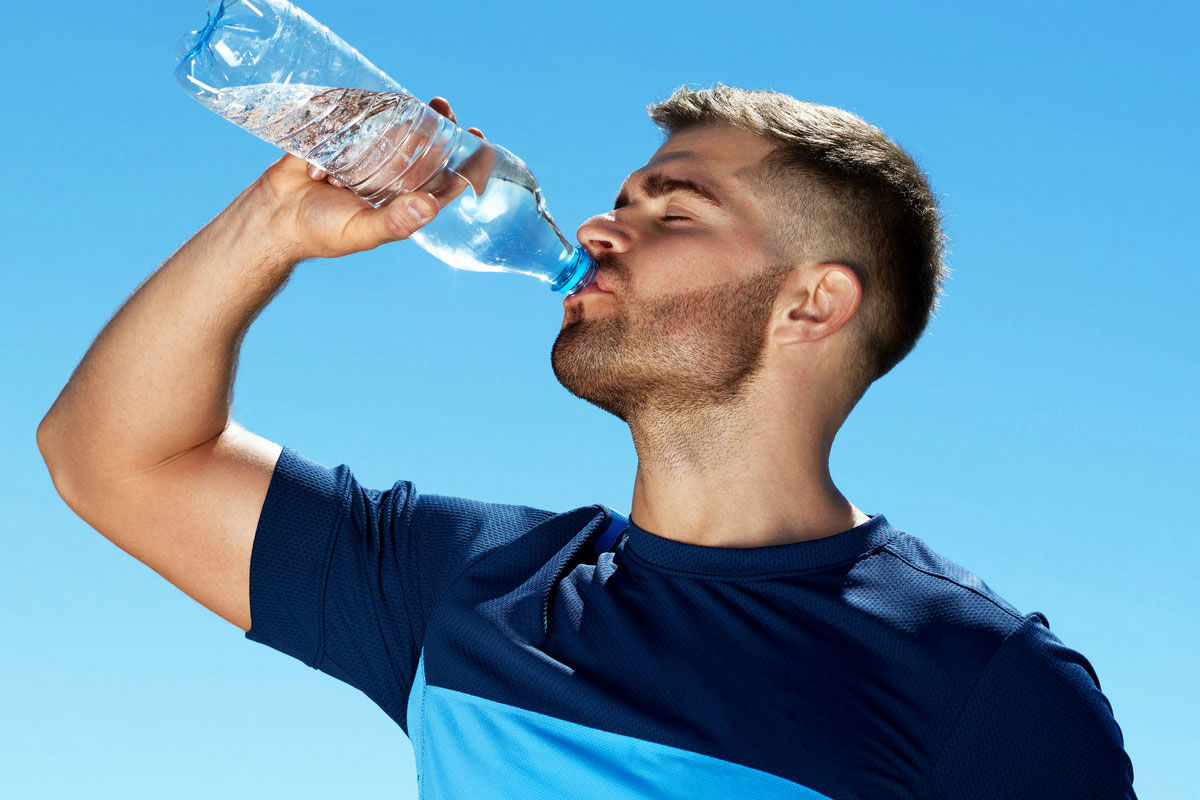 نوشیدن آب، قند خون را کنترل می‌کند؟