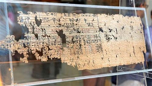 قدیمی‌ترین کاغذ کشف شده در مصر را ببینید؛ پاییروس‌های باستانی در موزه قاهره