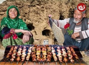 ببینید؛ غذای روستایی در افغانستان؛ تهیه جوجه کباب در غار در هوایی بارانی