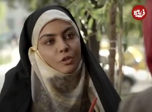 عکس| سفر در زمان؛ «خانم معینی» سریال بچه مهندس 2 در 5 سالگی در کنار پدر و مادرش؛ سال 75