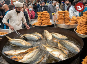 (ویدئو) غذای خیابانی در پاکستان؛ پخت یک غذای محبوب با 220 کیلو ماهی