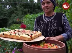 ببینید| غذای روستایی در آذربایجان؛ پخت خورشت با گوشت و تهیه نان فوکاچیای ایتالیایی