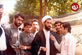 عکس؛ سفر در زمان؛ «شهید باهنر، مطهری، هاشمی رفسنجانی و رهبر انقلاب در یک راهپیمایی»؛ سال 57