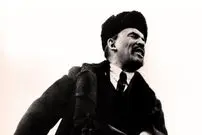 لنین هدف گلوله قرار گرفت؛ ۷ شهریور ۱۲۹۷