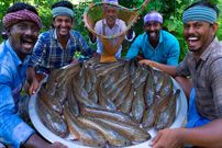 ببینید؛ غذای روستایی در هند؛ پخت یک غذای سنتی با ماهی مورل سرماری