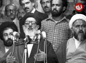 عکس؛ سفر در زمان؛ «آیت الله طالقانی در خانه سید احمد خمینی در قم»؛ سال 58