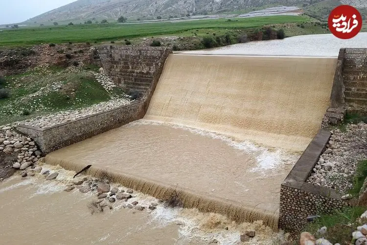 ببینید؛ بارش‌ها این سد را کاملا پر کرد؛ ذخیره‌سازی سازه آبخیزداری با ۱۰۰ درصد ظرفیت انجام شد