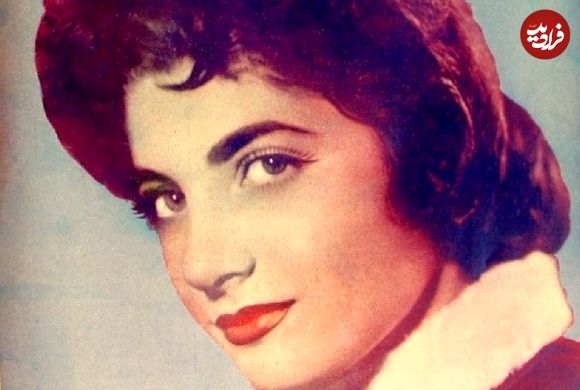 عکس؛ سفر در زمان؛ «شهناز پهلویِ 9 ساله در حال قدم زدن با پدرش»؛ سال 28