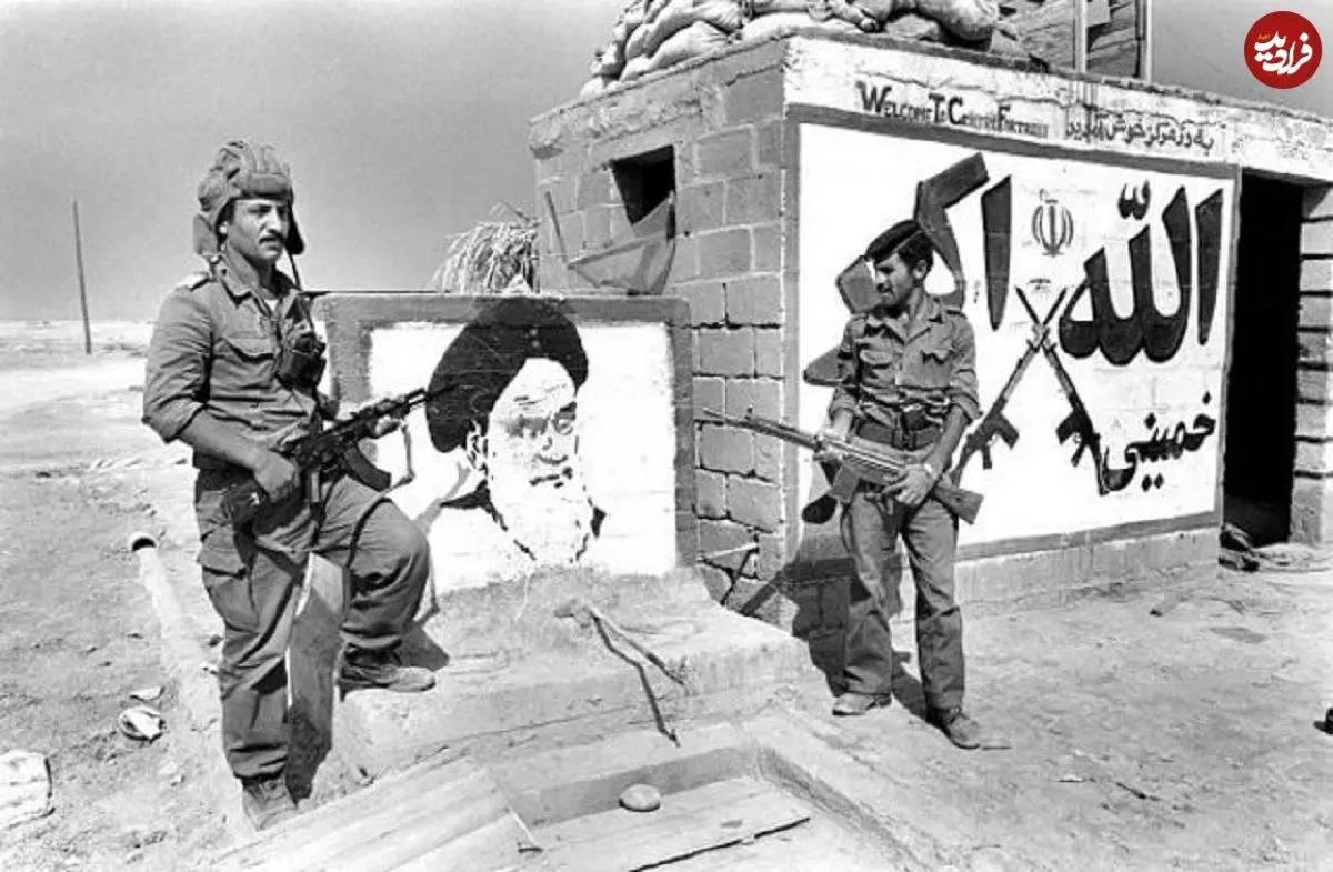 عکس؛ سفر در زمان؛ ‏سربازان اشغالگر عراقی در خرمشهر سال 1359 خورشیدی