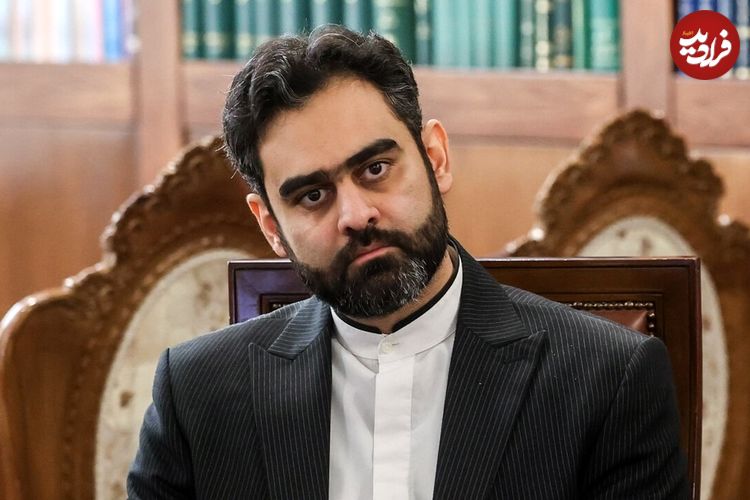 ببینید؛ امیرحسین ثابتی خواستار حذف انتخابات شد: تا وقتی مردم انتخاب می‌کنند، اوضاع کشور درست نمی‌شود!
