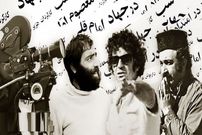 عکس؛ یک آگهی جالب که در سال 1355 در بولتن جشنواره فیلم تهران منتشر شد؛ مسعود کیمیایی «جهاد» را می‌سازد ، بهمن فرمان پشت دوربین «معصوم اول»